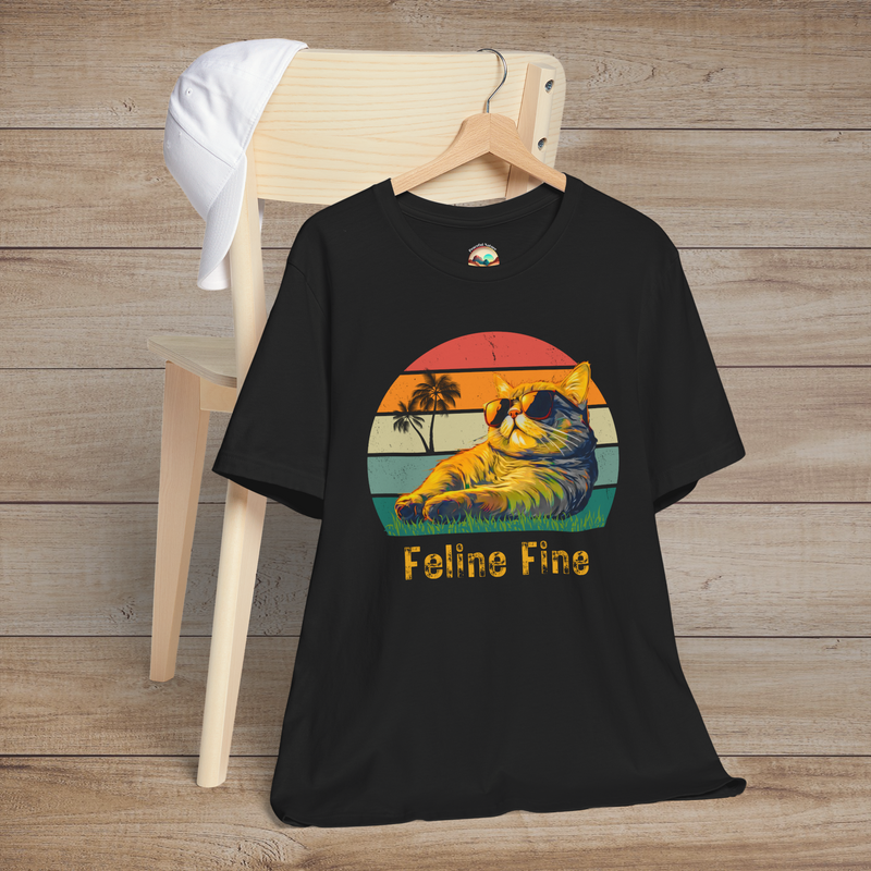 Feline Fine Retro T-Shirt – Cool Cat Vibes & Vintage Style Black