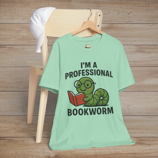 🐛 “I’m a Professional Bookworm” – Fun Graphic Tee for Reading Enthusiasts Heather Mint