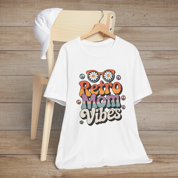 🌸 Retro Mom Vibes – A Groovy Tribute to Flower Power & Mama Magic! 🌼 White